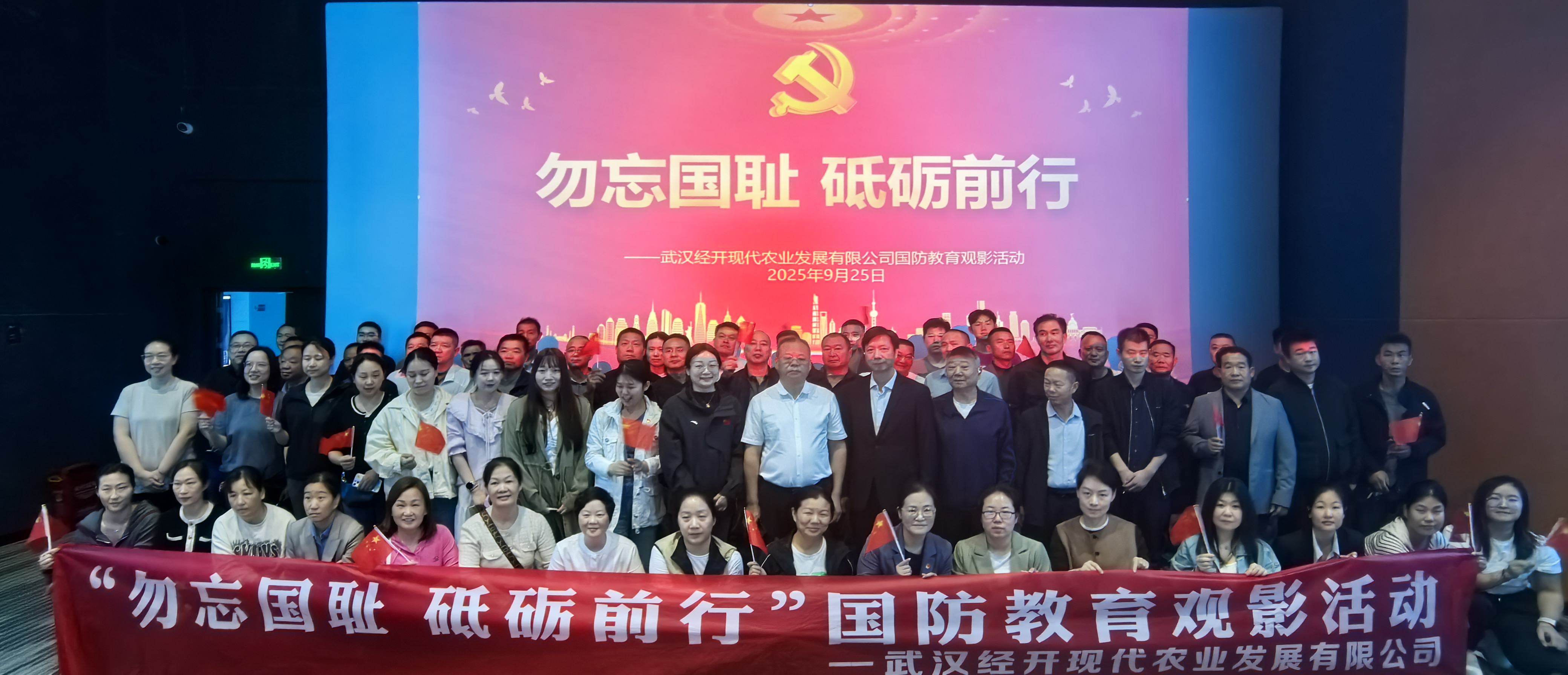 176706cba6142af04944cb61bf13a117.jpg